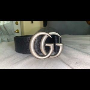 Authentic Size 95 Leather Gucci Belt